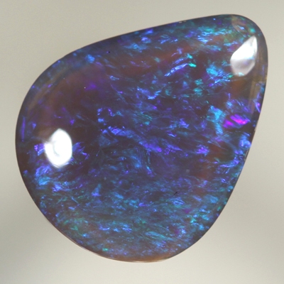SOLID BLACK CRYSTAL OPAL Bright green sparkles in a 3D pattern